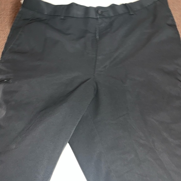 Black Golf Shorts - Picture 1 of 1